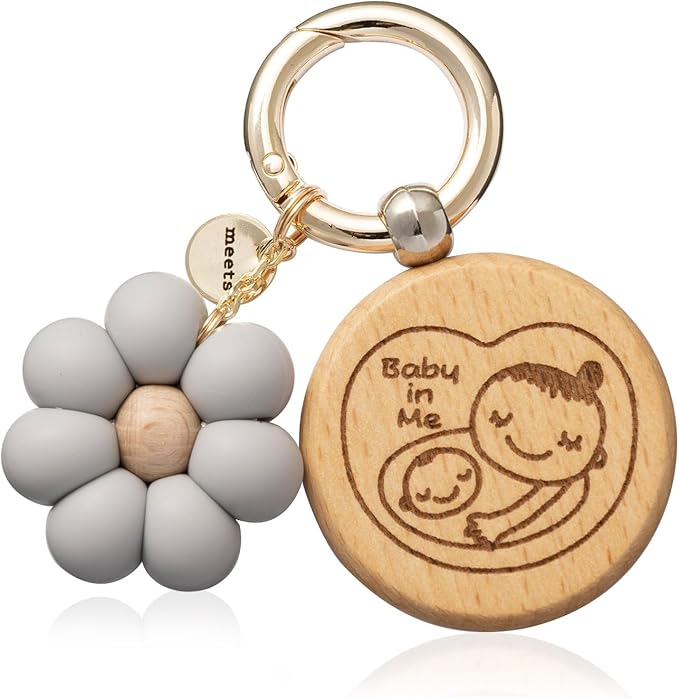 4位：meetsbaby 木製マタニティマーク